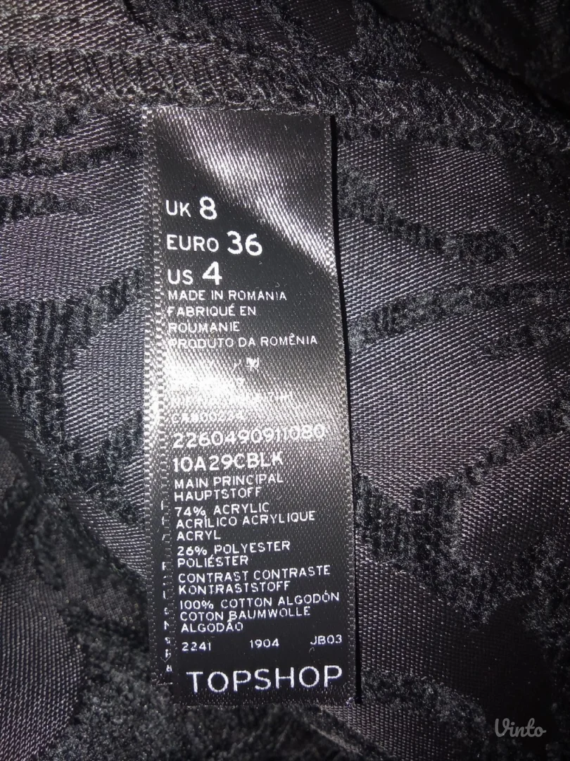 TOP SHOPNOVO.CRNA RELJEFNA SA KRAGNICOM S-36