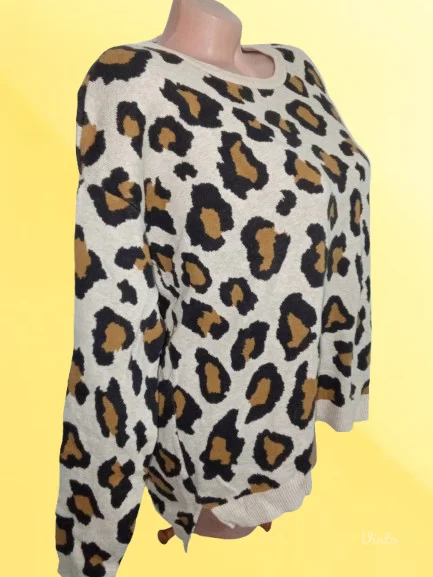 ❤️H&M❤️PAMUCAN ANIMAL DEZEN M-L