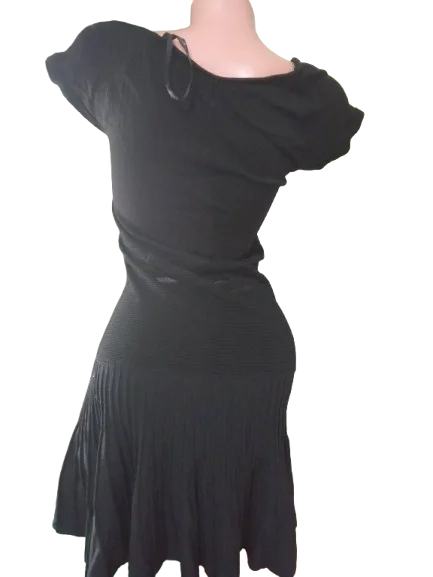 MORGAN NOVO-PREDOBRA CRNA HALJINA S