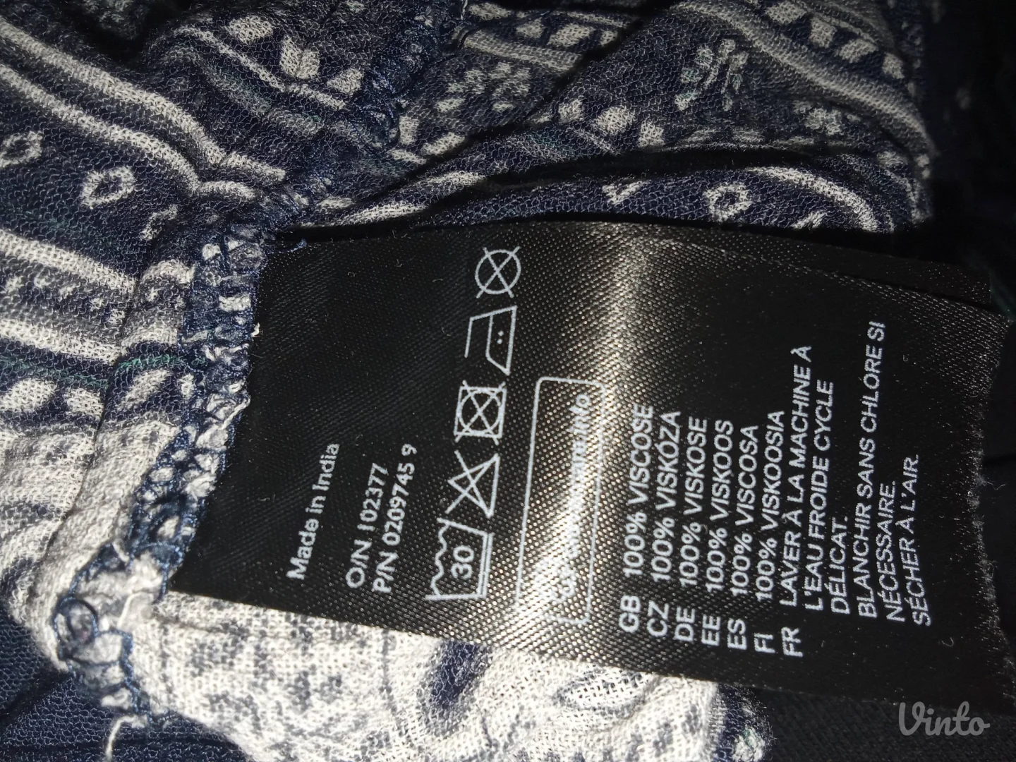 H&M-TEGET INDIJSKO PLATNO L-40