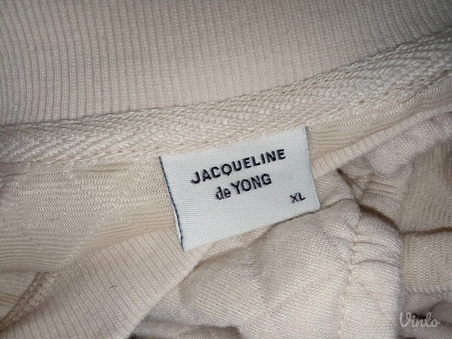 JACQUELINE de YONG-NOVO-BEŽ ŠTEPANA HALJINA XL