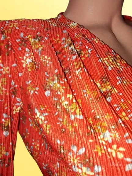 ASOSNOVO-PRELEPA SITNO PLISIRANA-S/36