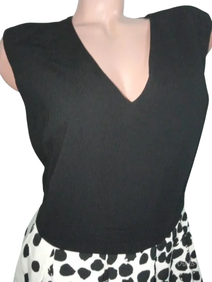 IN TRENDNOVO-KVALITETNA I LEPA HALJINA L-XL