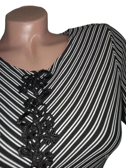 VB -NOVO-PRUGASTA KVALITETNA HALJINA M-L