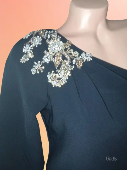 MARCHESA NOTTENOVO-TEGET SVECANA HALJINA XL-XXL