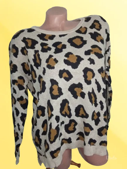 ❤️H&M❤️PAMUCAN ANIMAL DEZEN M-L