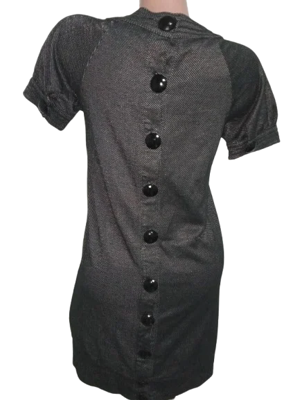 ONLYNOVO- SVETLUCAVA SA DUGMADIMA POZADI S- M