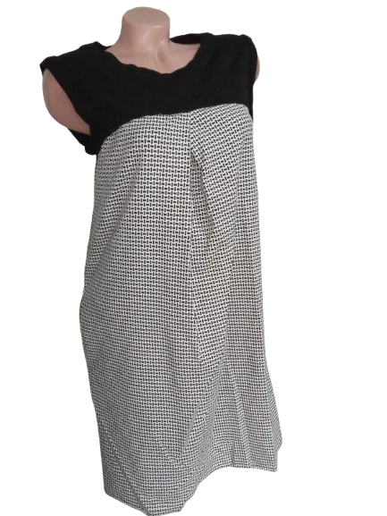 ZARA-NOVO-CRNO BELA VRH HALJINA M