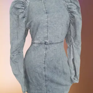 RIVER ISLANDTEKSAS HALJINA SA PUF RUKAVIMA M