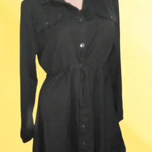 JANINANOVO-CRNA HALJINA L-40