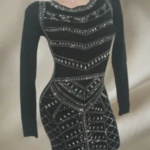 ❤️DIVNA VISKOZNA SVETLUCAVA HALJINA❤️NOVO-S-M