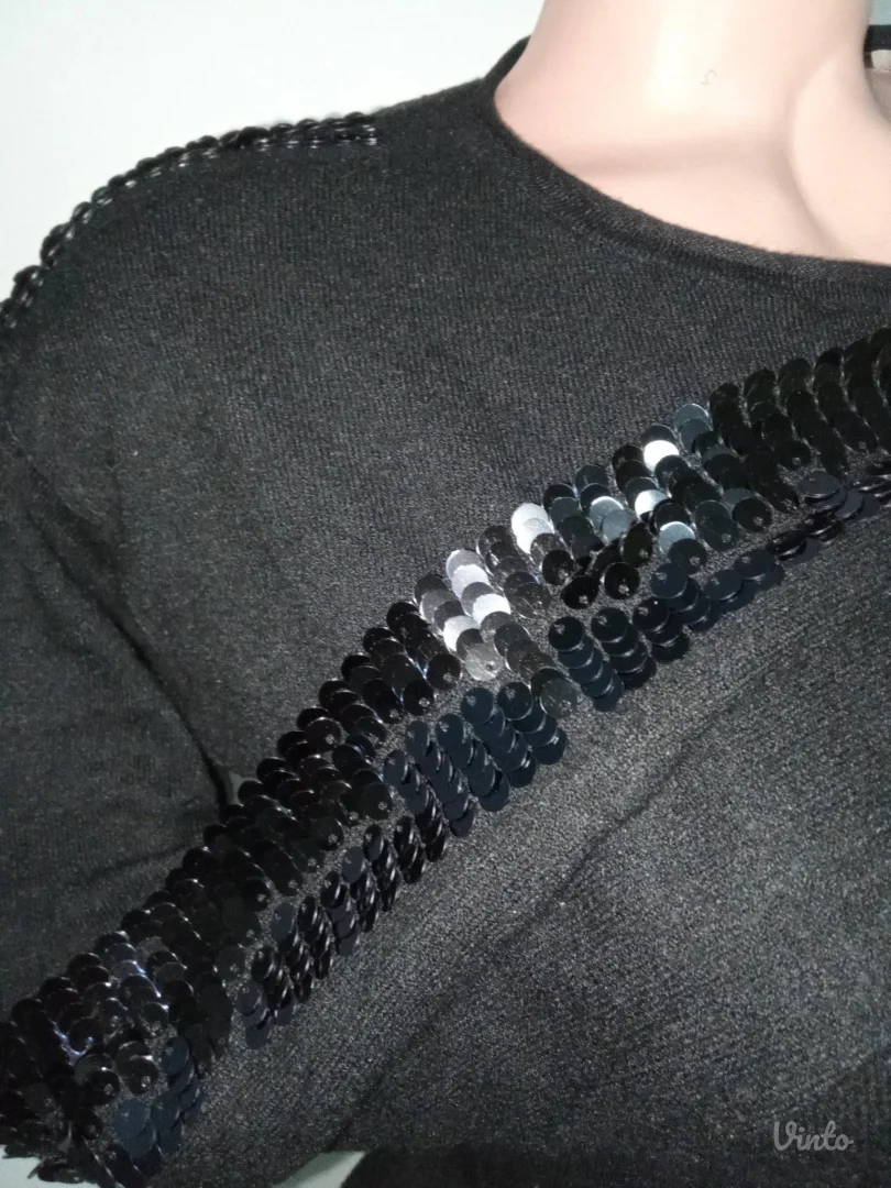 JADENOVO-CRNA HALJINA SA ŠLJOKICAMA M