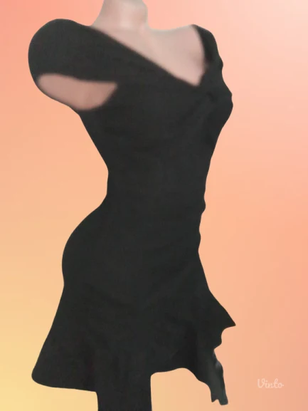 PrettyLittleThing--predobra haljina-NOVO-S