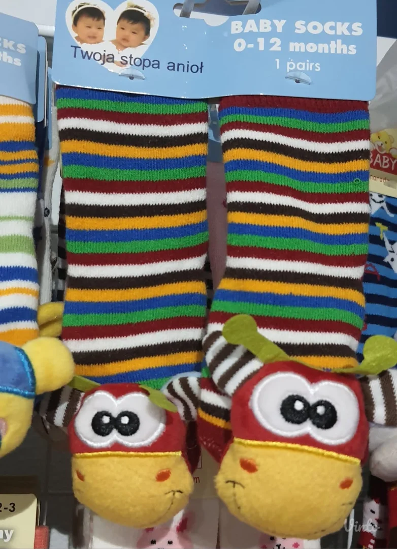 Bebi carapice sa zveckom