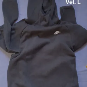 NIKE muški duks sa kapuljačom – vel. L