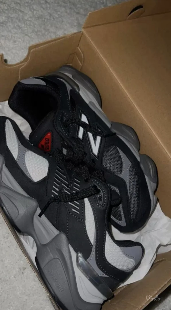 New Balance 9060 Black Castlerock