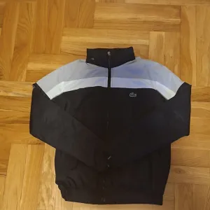 Lacoste Sport Jakna Šuškavac Crno-Siva - Novo/Odlično stanje