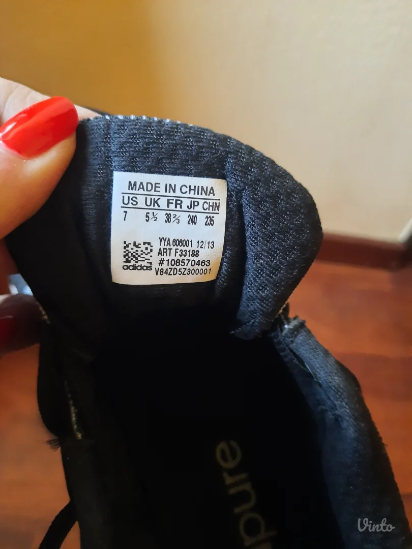 Adidas ženske patike broj 38 2/3