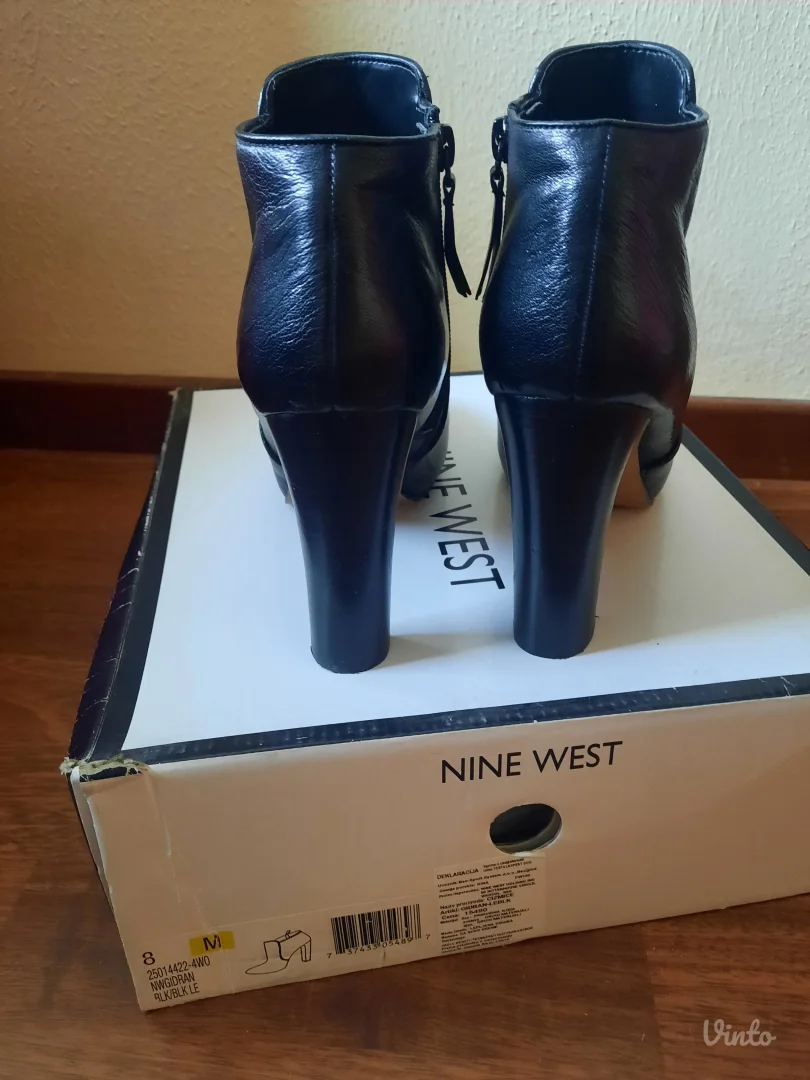Nine West crne kožne ženske čizmice, broj 39