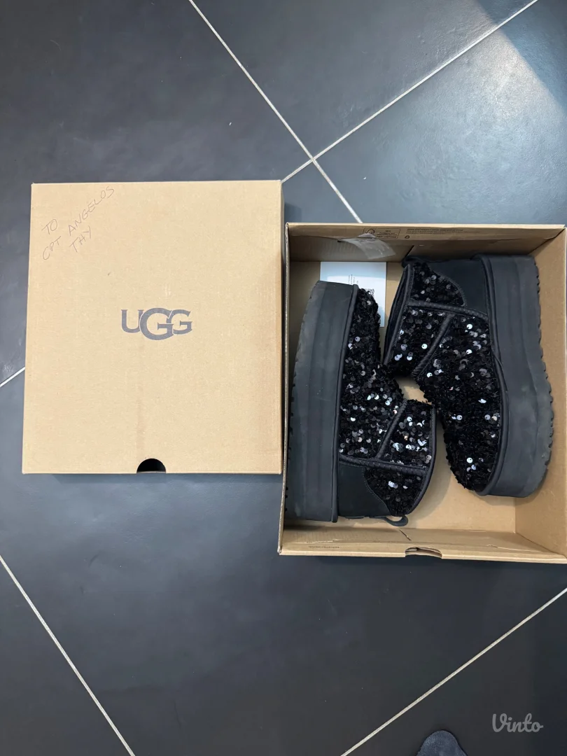 Ugg cizme