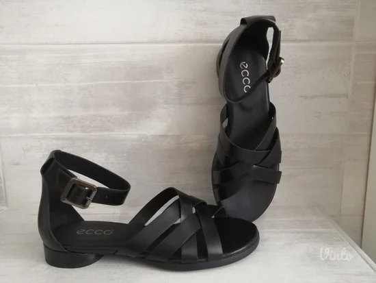 Ecco sandale- nove