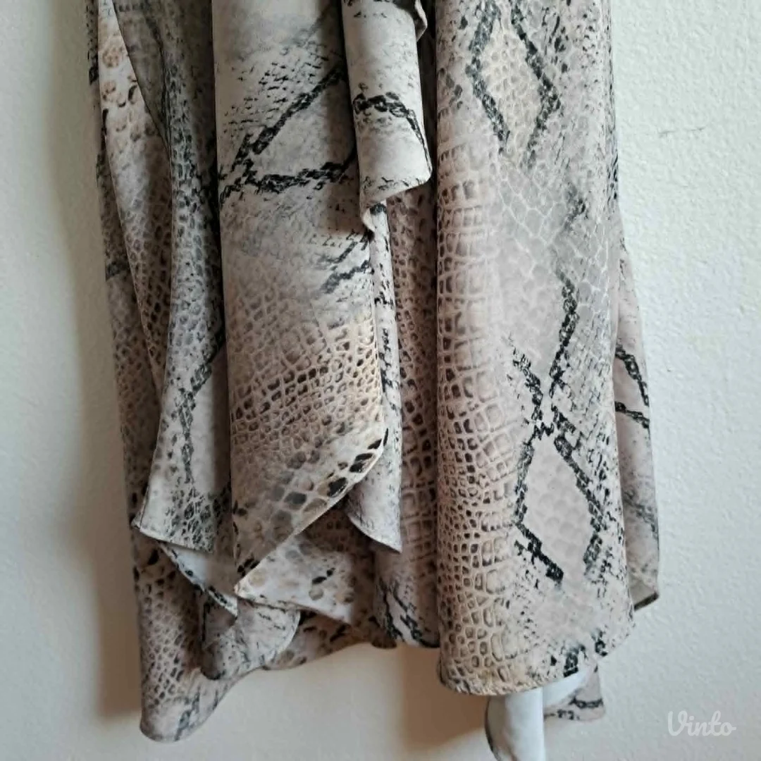 Haljina zmijski print, Favori, vel. 40 odlično stanje