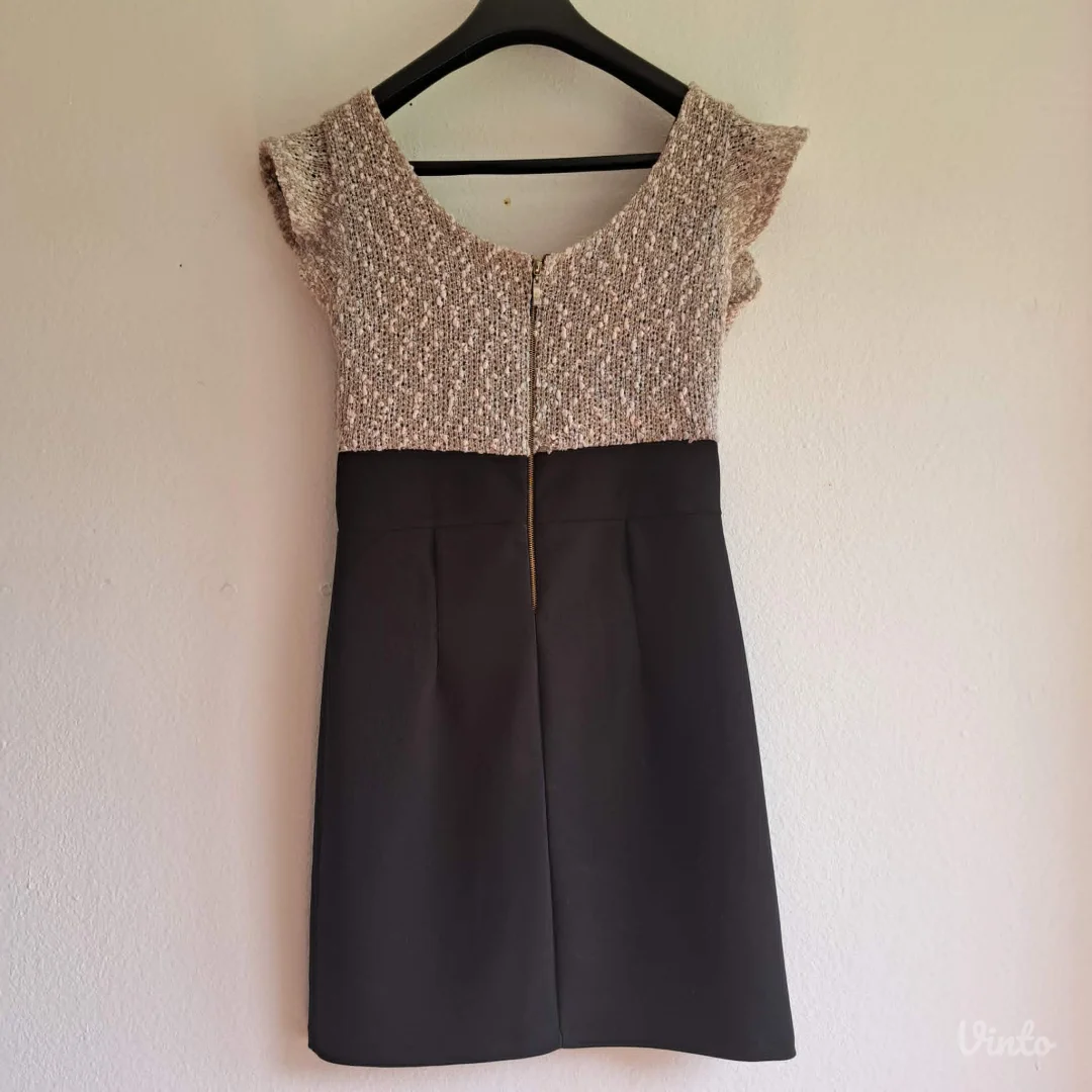 Elegantna haljina buklé+crna, zlatni detalji, M — odlično stanje