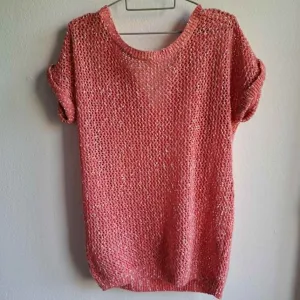 Esmara bluza 38/40 – koral/breskva, mašna pozadi, elegantna