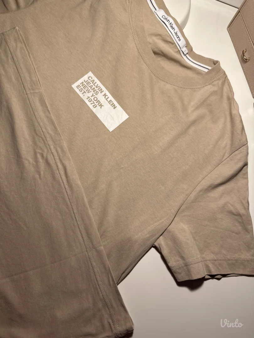 Calvin Klein majica