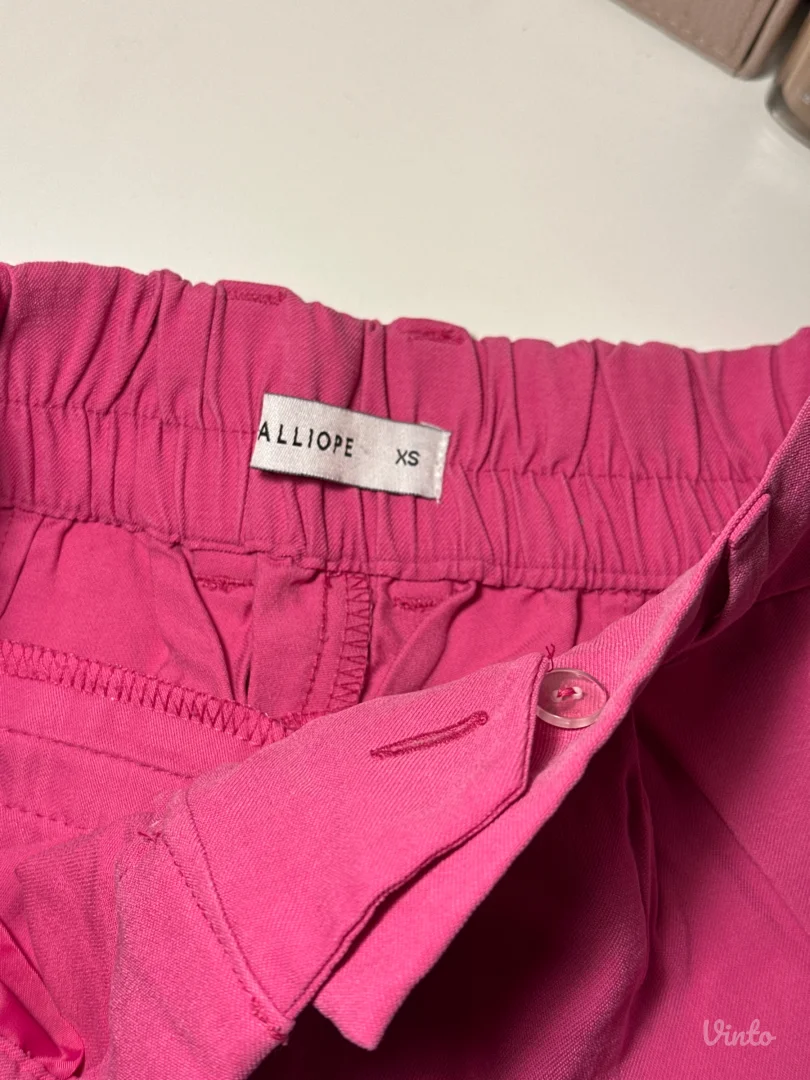 Roze pantalone