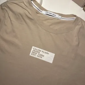 Calvin Klein majica