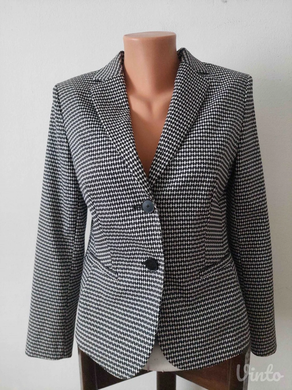 ESCADA sako S-M