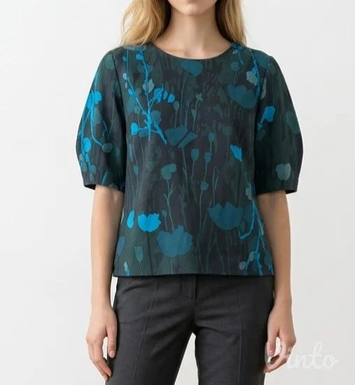 ODEEH SKUPOCENA ZENSKA BLUZA M 400€