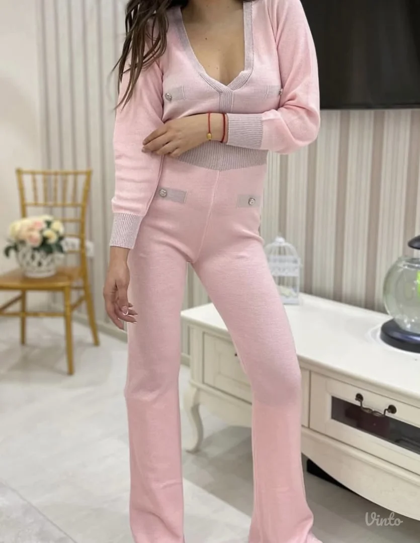 Trikotažni kombinezon