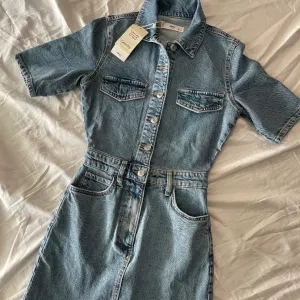 Mango teksas haljina