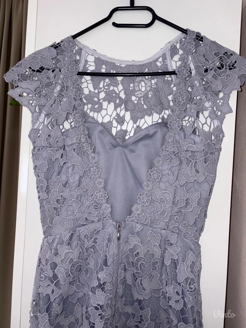 čipkana svečana lila haljina