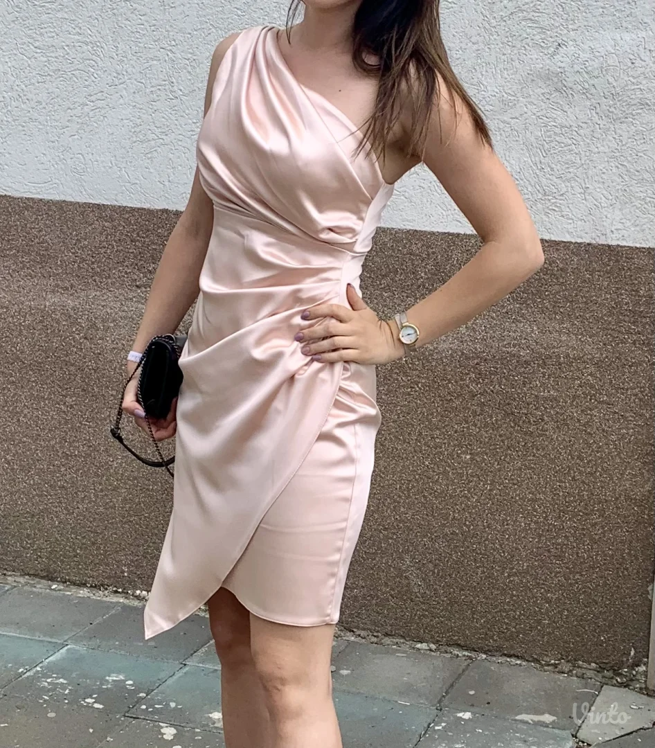 Svetlo roza elegantna haljina