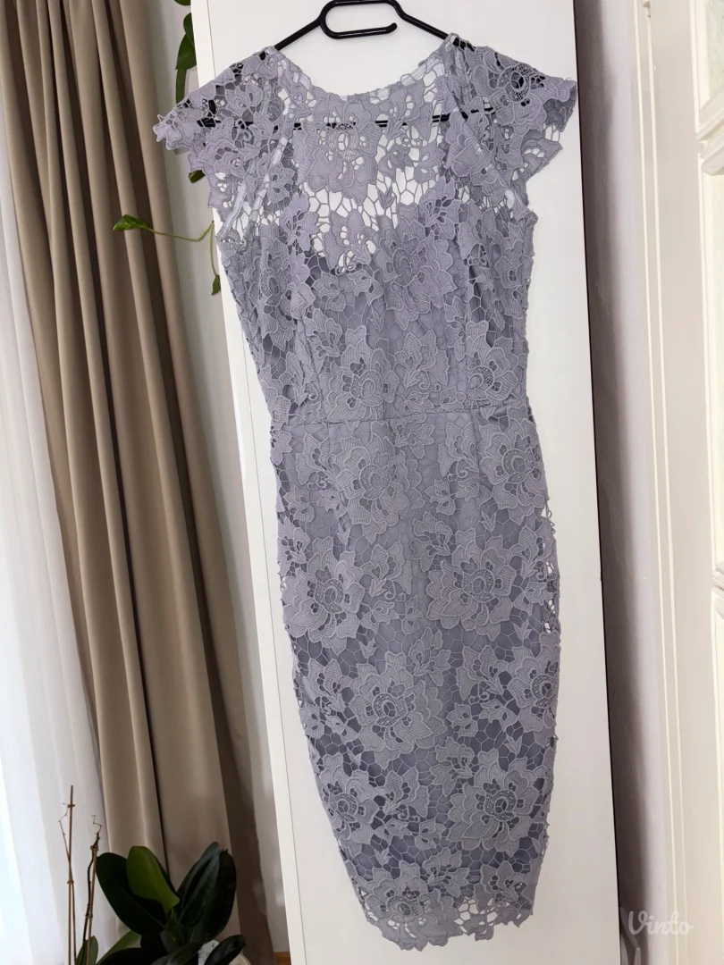 čipkana svečana lila haljina