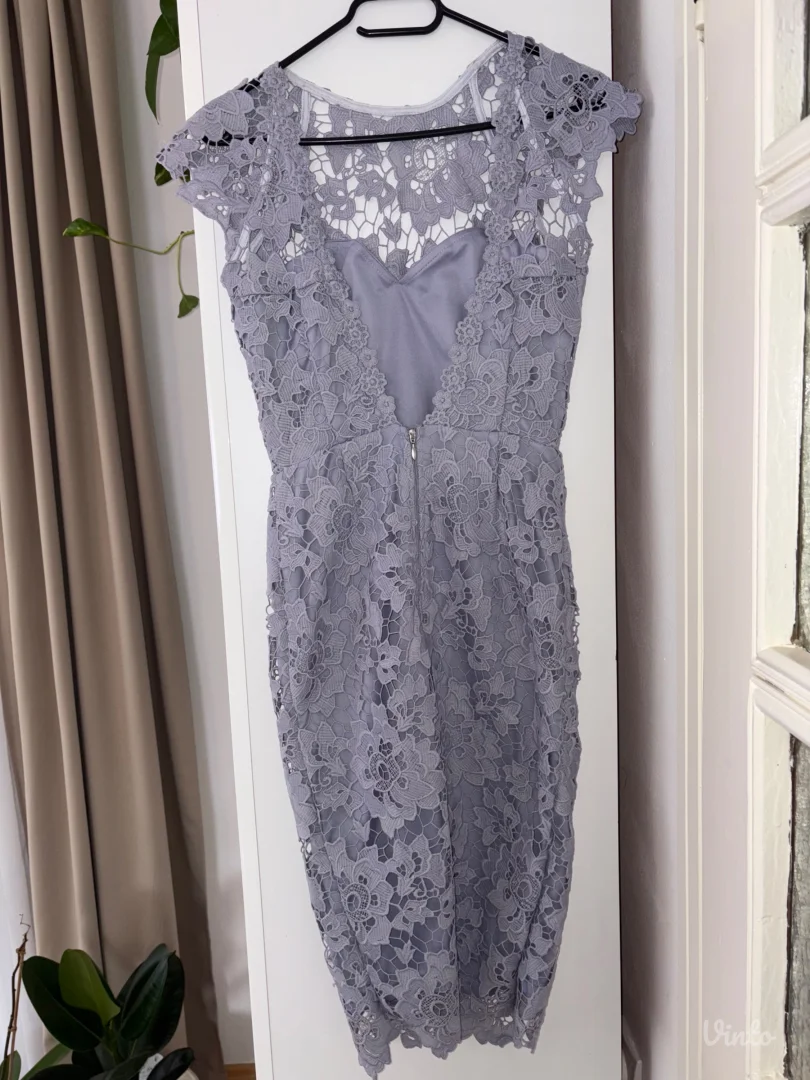 čipkana svečana lila haljina