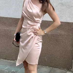 Svetlo roza elegantna haljina