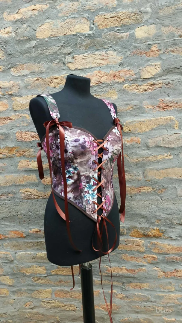 Cvetni korset sa bretelama