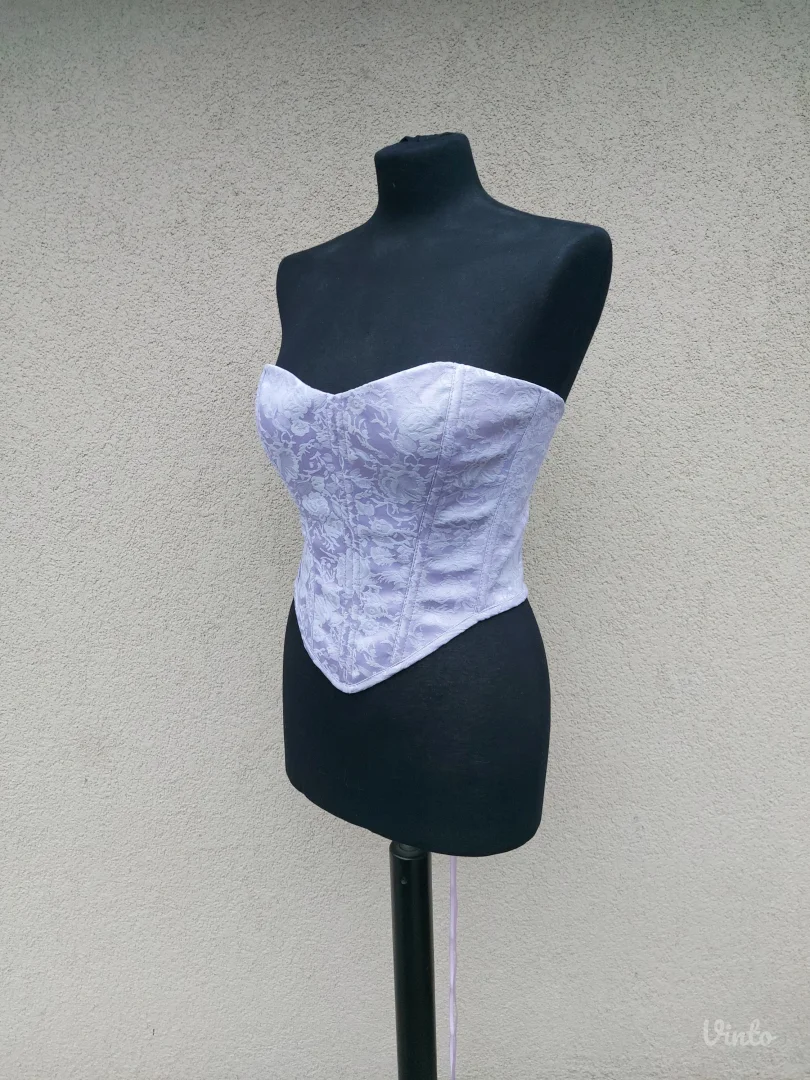 Svetlo ljubičasti korset