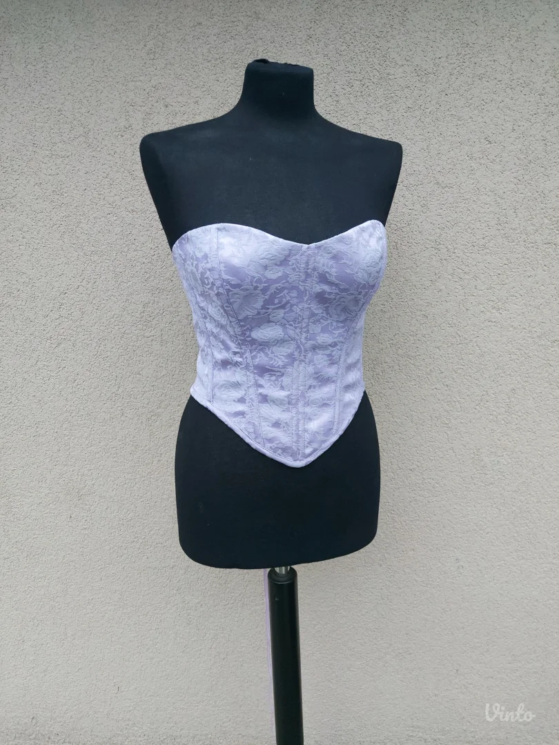 Svetlo ljubičasti korset