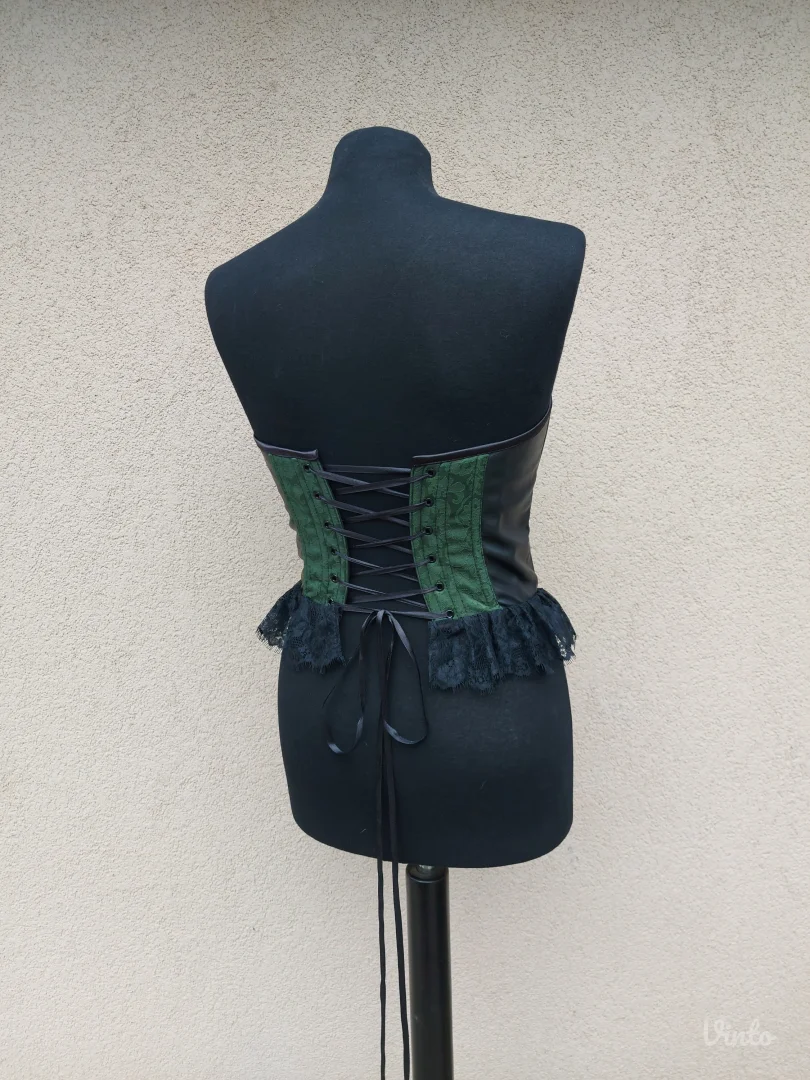 Zeleno crni korset sa čipkom