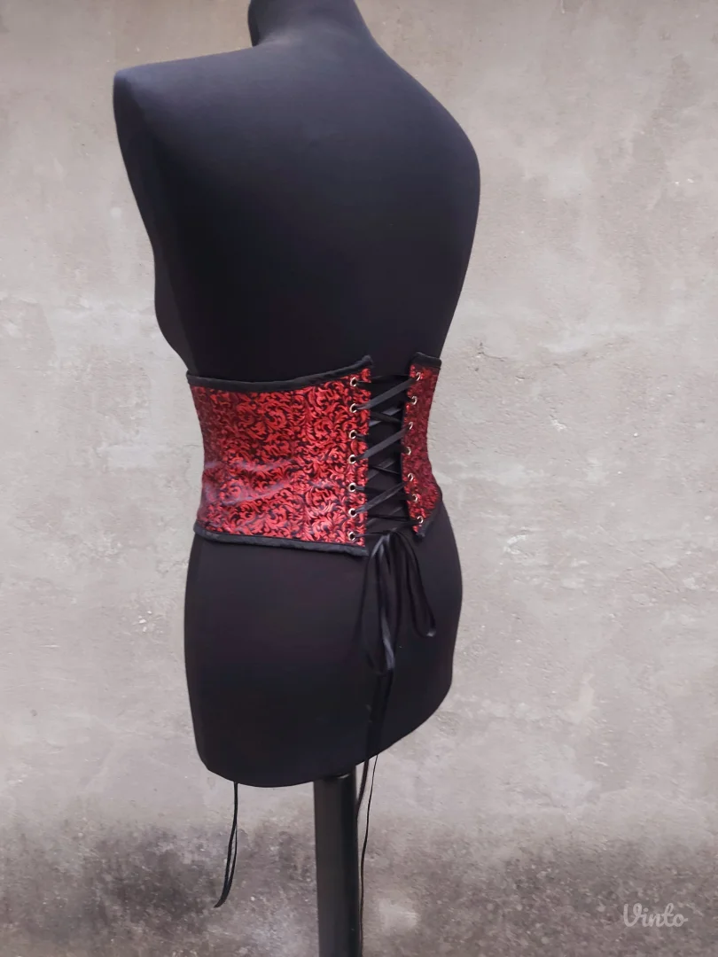 Crveno crni podgrudni korset