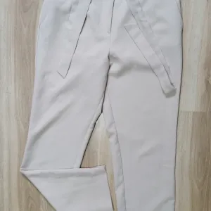 Katrin elegantne pantalone