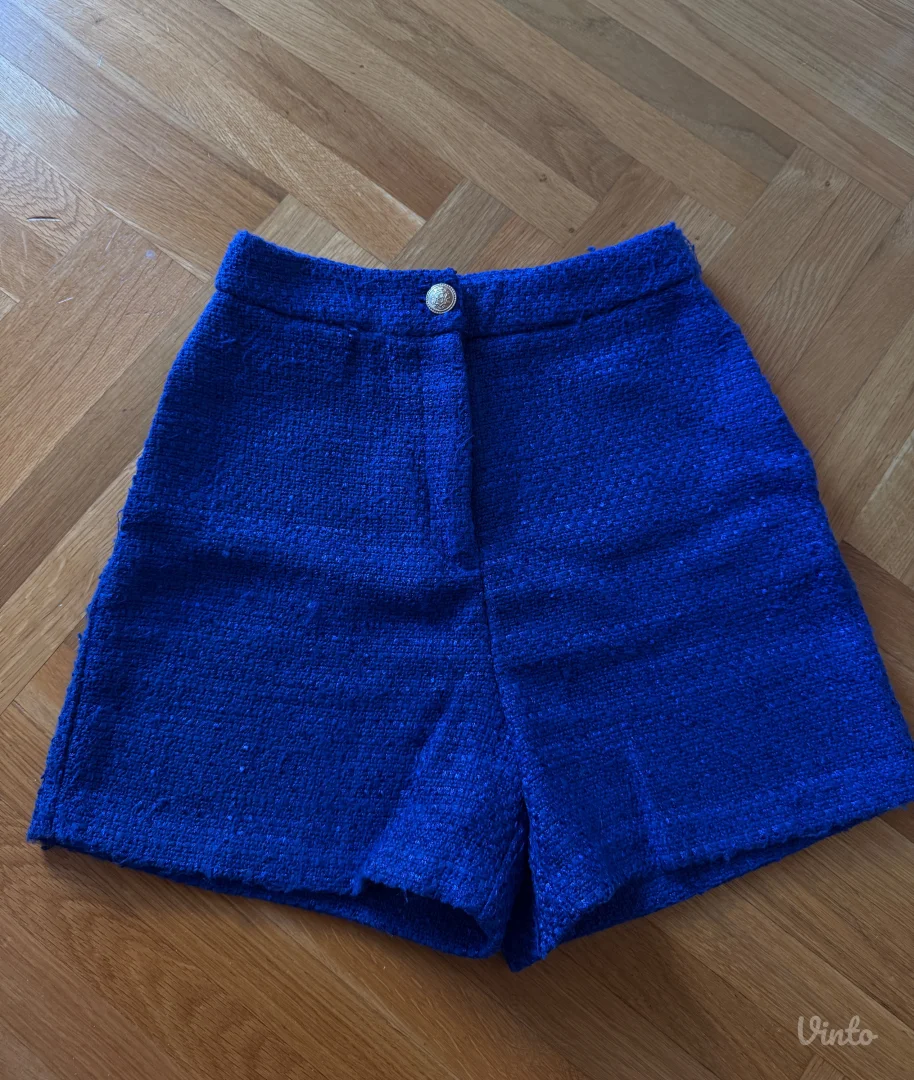 Reserved ženski šorts XS