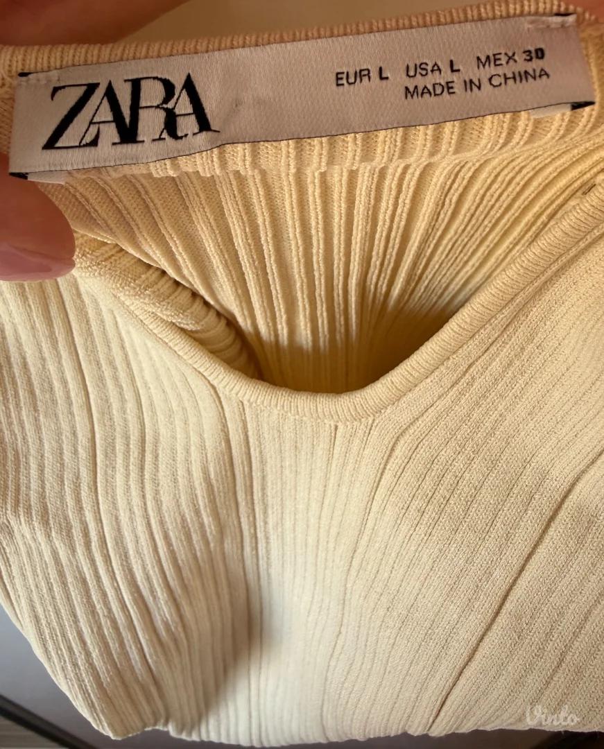 Zara bodi otvorenih leđa