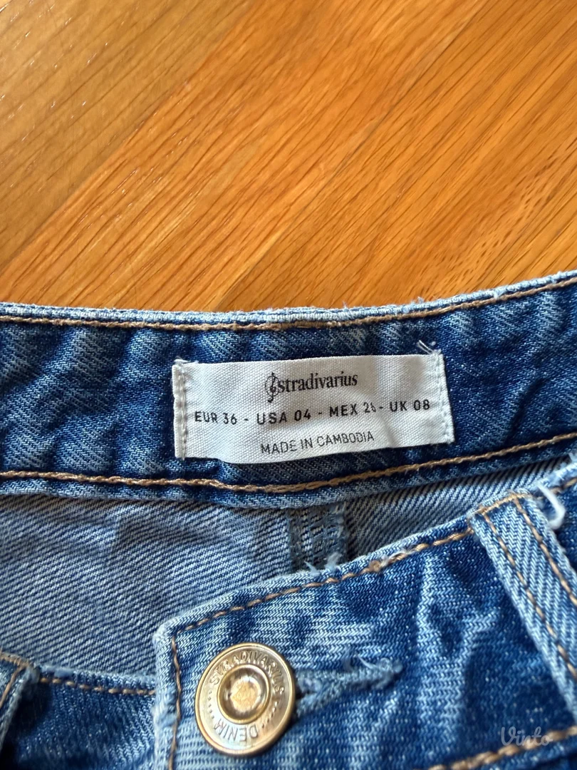 Stradivarius ženski teksas šorts S