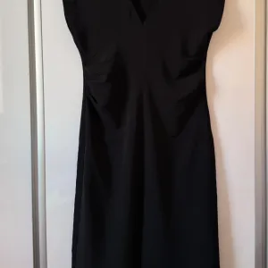 Zara ženska midi haljina S